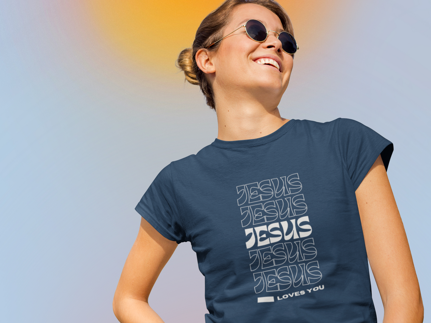 "Jesus loves you" Unisex T-Shirt